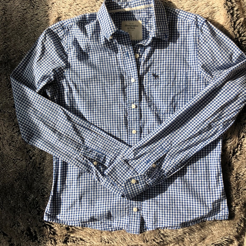 Women’s Abercrombie medium button up shirt